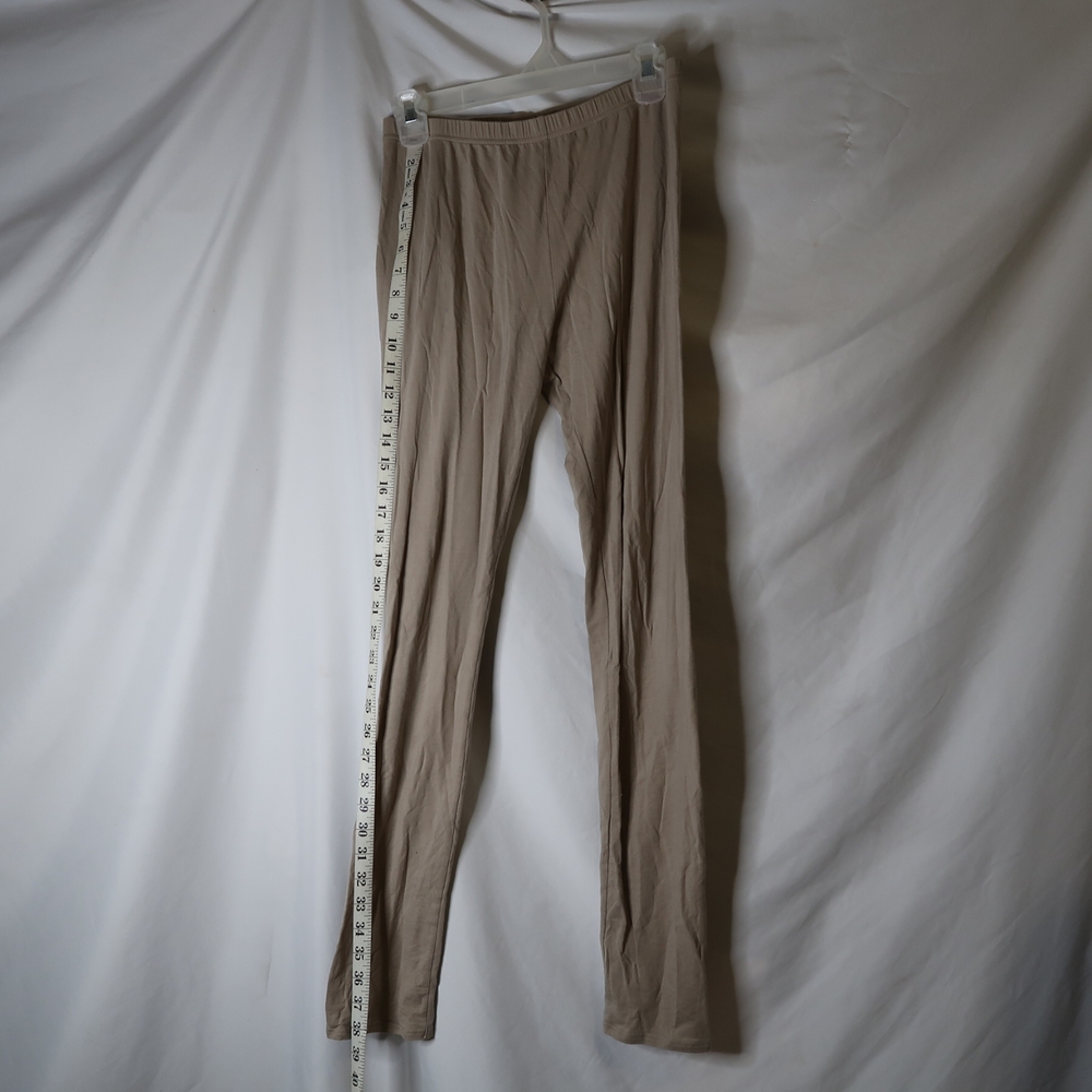 Uniqlo Tan Leggings